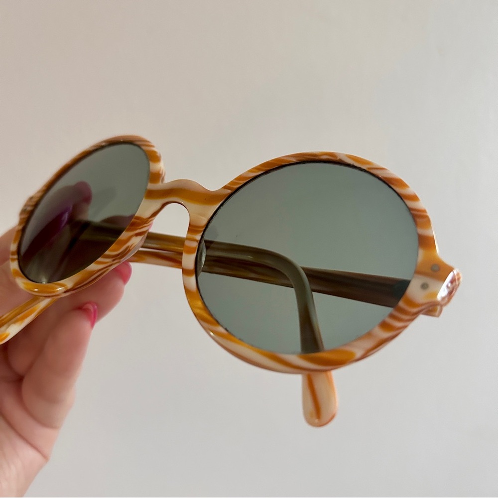 Vintage 60s 70s Marbled Round Mod Psychedelic Hippie Boho Woodstock Sunglasses - Picture 4 of 16